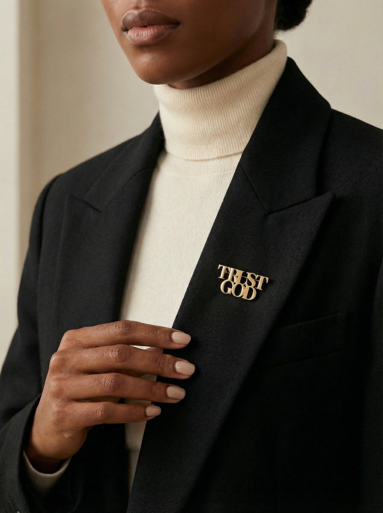 *NEW* Trust God Small Pin Gold Plated - A Meaningful Mood