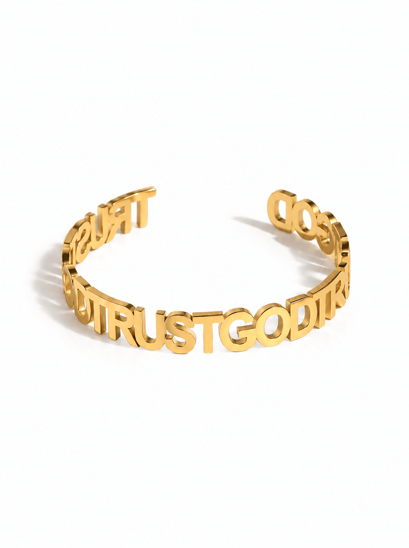 Trust God Bold Bangle 18k Gold-Plated - A Meaningful Mood